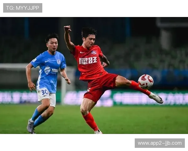 梅州客家2-2战平大连英博,保级形势命悬一线 梅州客家2-2战平大连英博,保级形势命悬一线