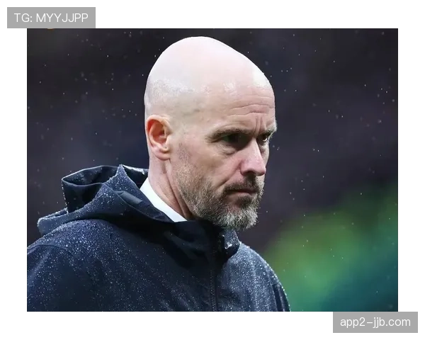 荷兰媒体称滕哈赫接触狼队，英超或迎回归