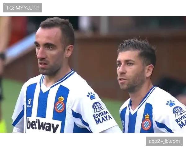 基亚拉16岁替补登场，强壮体质媲美于帕梅卡诺